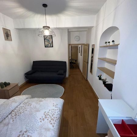 Appartement Dijon Le Zola, Avec Parking Prive Sur Demande Payant Sur Place Luaran gambar