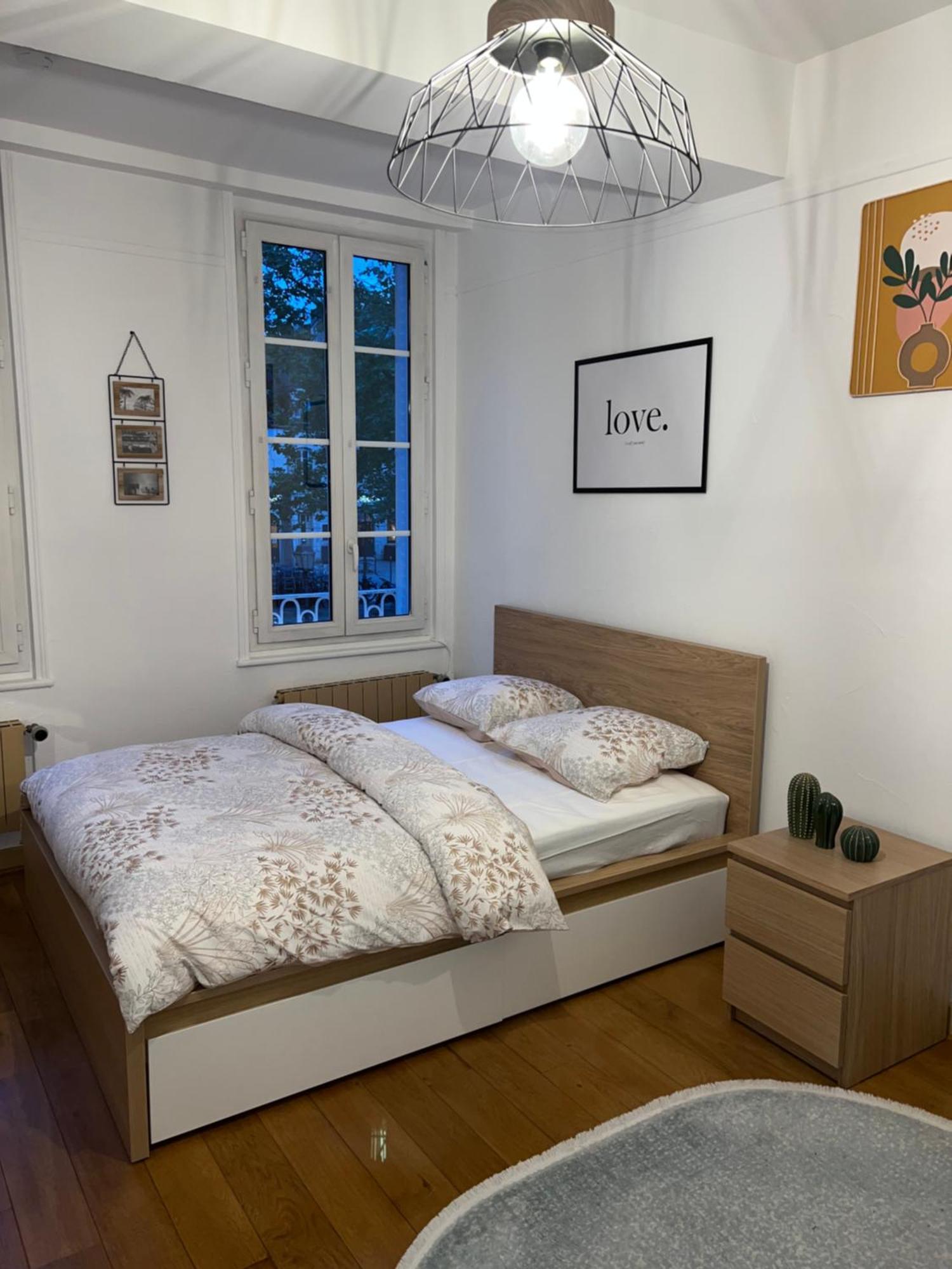Appartement Dijon Le Zola, Avec Parking Prive Sur Demande Payant Sur Place Luaran gambar
